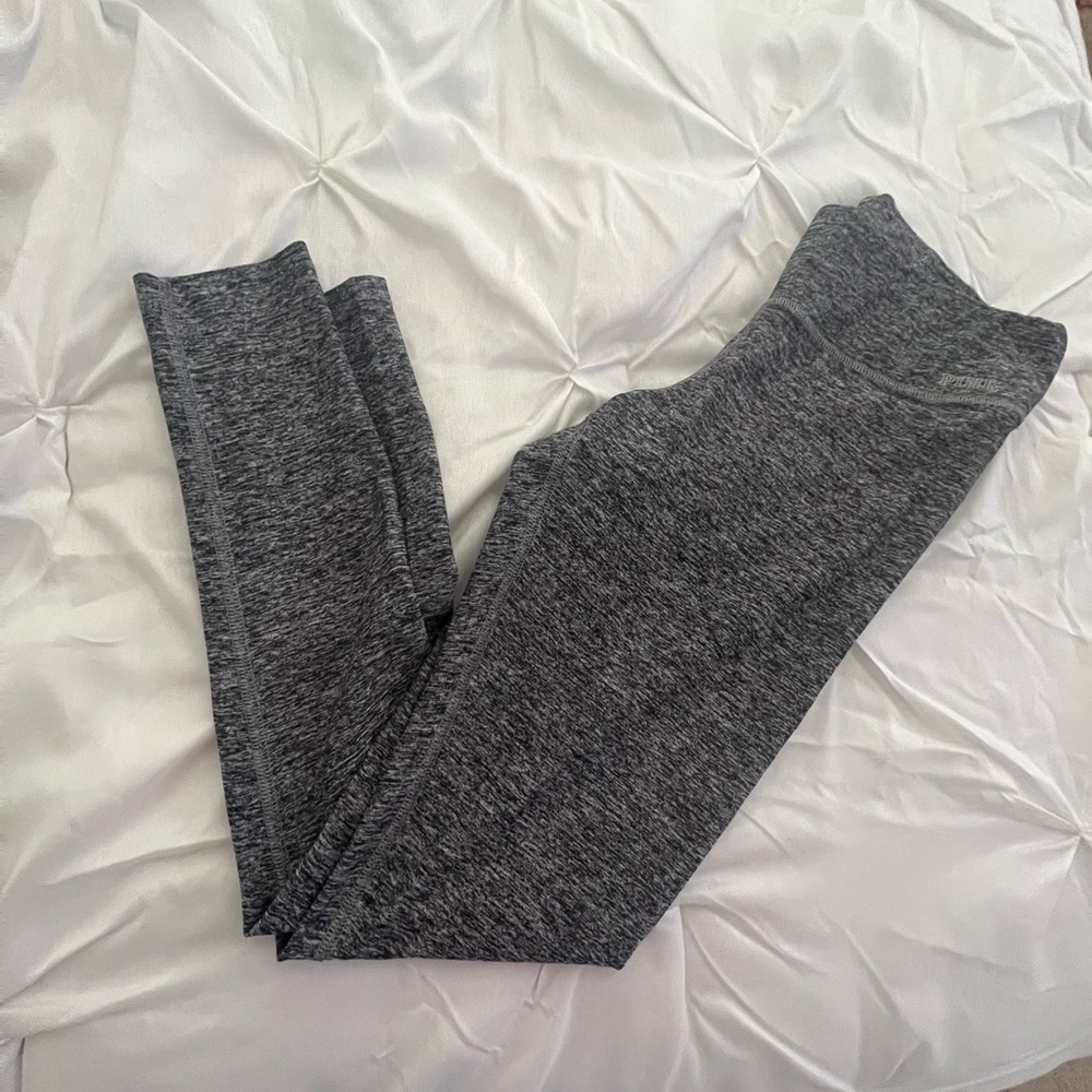 Pink Victoria’s Secret leggings
